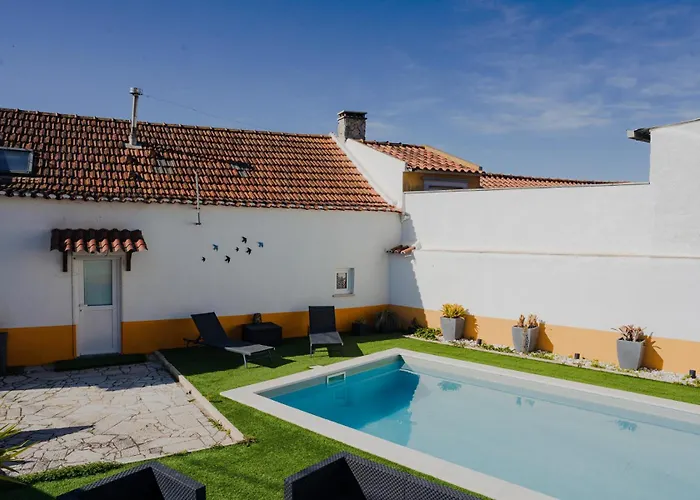 Villa Schilla House T3 Private Pool, Near Peniche, West Coast *